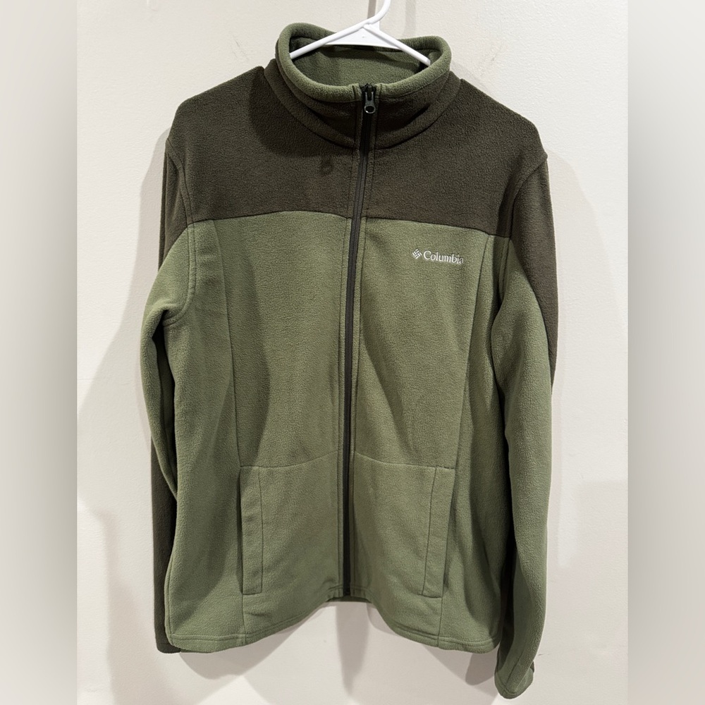 Columbia Two Tone Green Fleece Jacket Medium